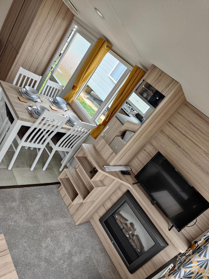 J6 Static Caravan, Fairway Holiday Park Sandown Exteriör bild